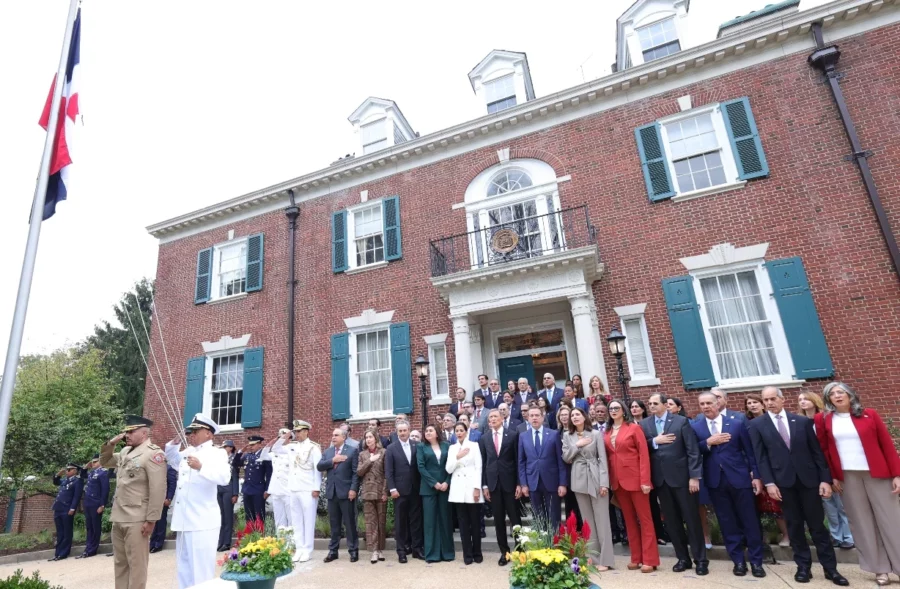 Representantes del Gobierno y sector privado participan en la Semana Dominicana.