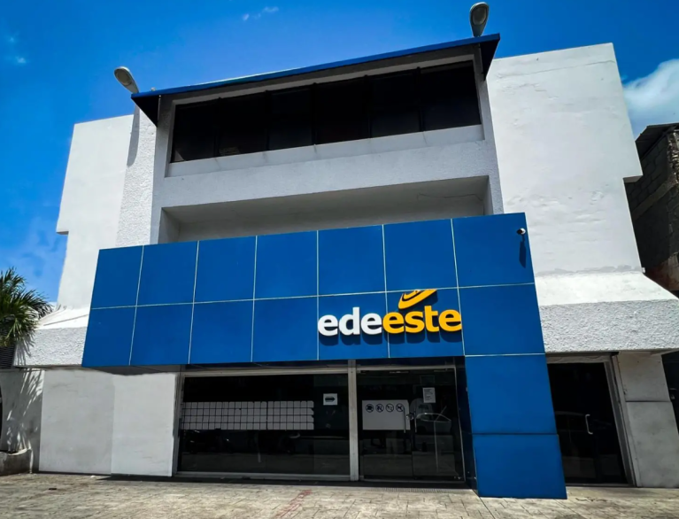Edeeste Edeeste