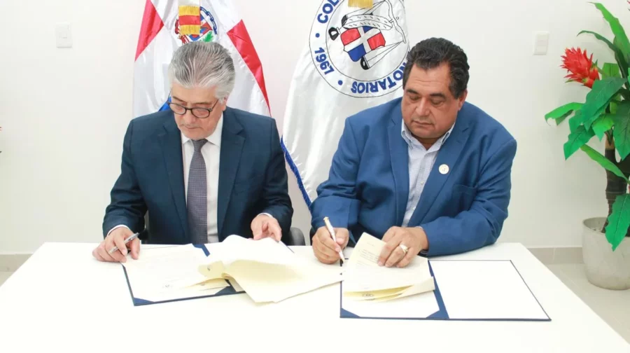 El presidente del Colegio de Notarios, Jhon Richard Paniagua Féliz El presidente del Colegio de Notarios, Jhon Richard Paniagua Féliz