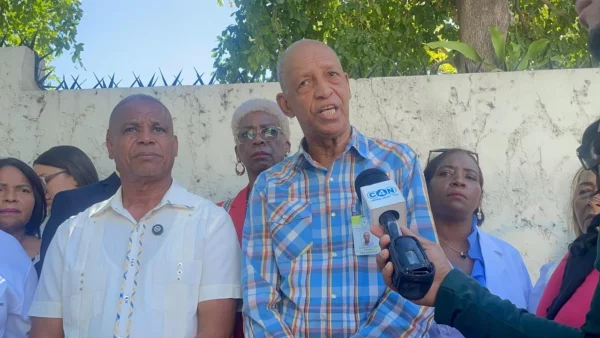 Enfermeras detienen huelgas por 15 días a espera de respuesta a sus demandas.