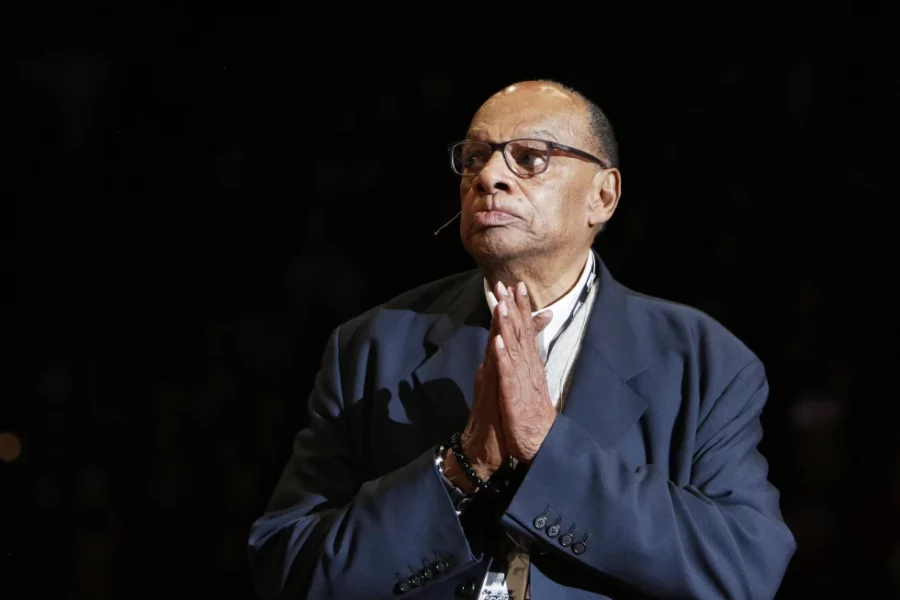 George Raveling George Raveling