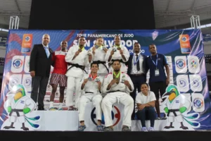 Los atletas Oscar Santana, Creymarlin Valdez, Elmert Ramírez, Esmeralda Damiano Guerrero, Manuel Simó y Antony Matos, así como los entrenadores Wander Mateo, Esteban Méndez Lazo y Rolando Robles Gonzalo