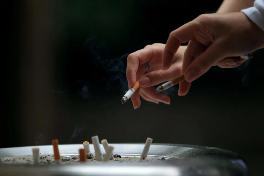 Las-sanciones-de-la-futura-ley-antitabaco-100-euros-a-padres-cuyos-hijos-fumen-y-600.000-por-promocionar-los-vapers Las-sanciones-de-la-futura-ley-antitabaco-100-euros-a-padres-cuyos-hijos-fumen-y-600.000-por-promocionar-los-vapers