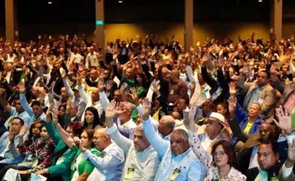 Miembros de la Fuerza del Pueblo