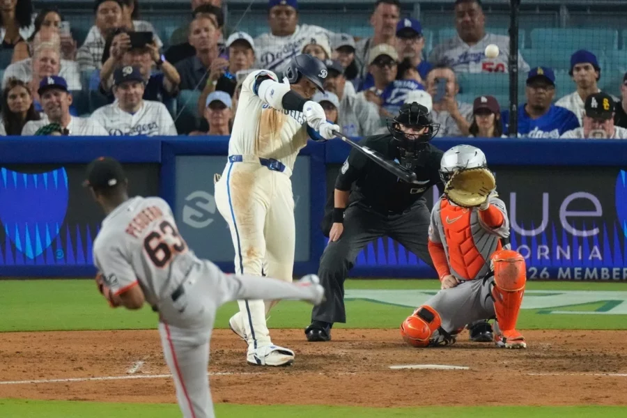 Ohtani conecta su jonrón Ohtani conecta su jonrón