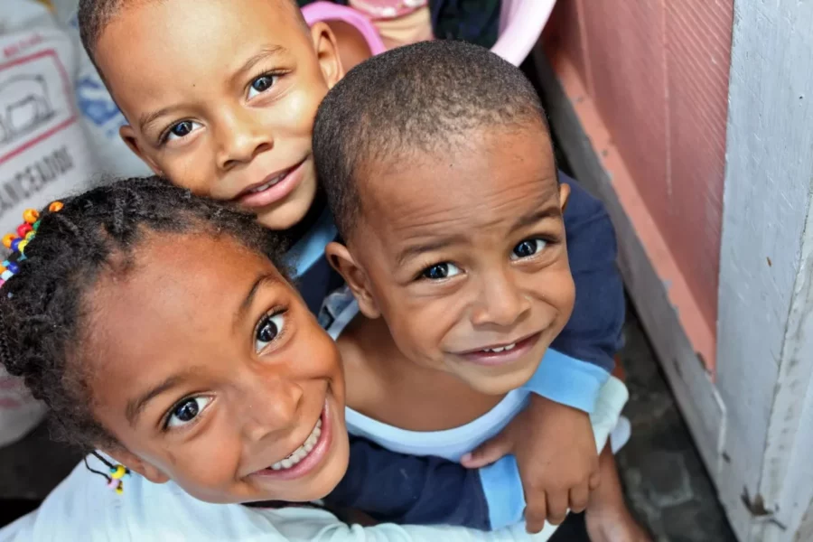 Porque cada niño y niña merece crecer con amor, respeto y oportunidades