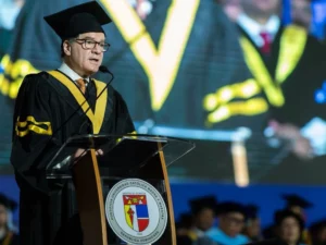 Rector de la PCMM
