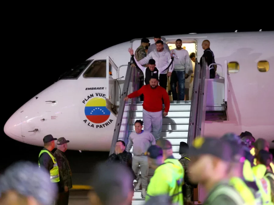 Repatriación de inmigrantes venezolanos Repatriación de inmigrantes venezolanos