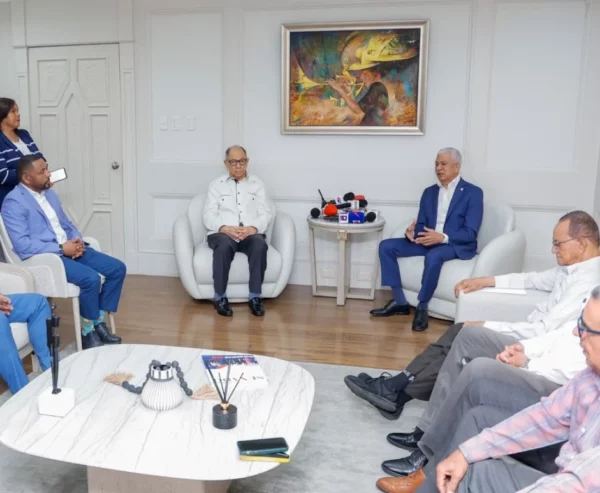 Reunión de Sindicalistas junto a Ricardo De los Santos.