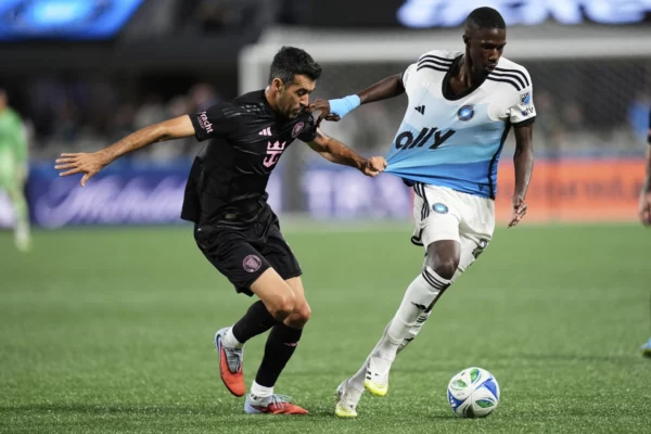 Sergio Busquets se retira del futbol