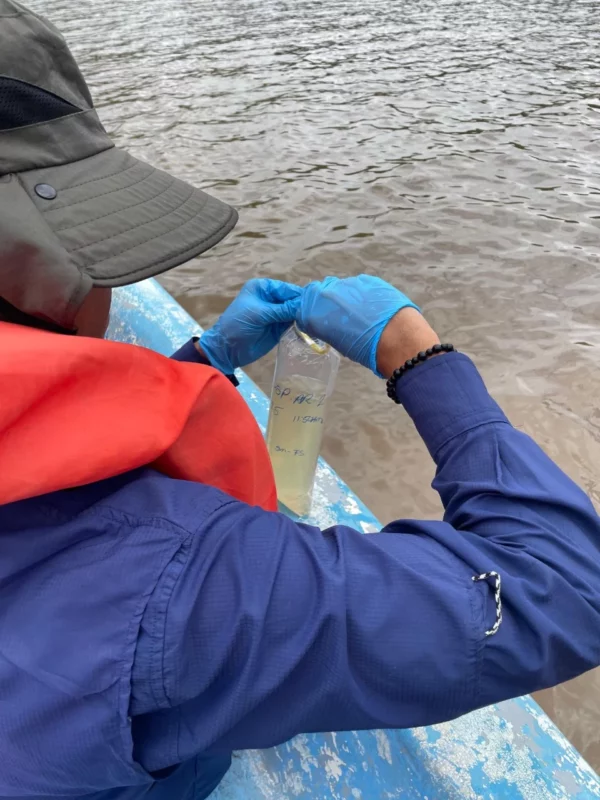 TOMA MUESTRA RIO SOCO 3