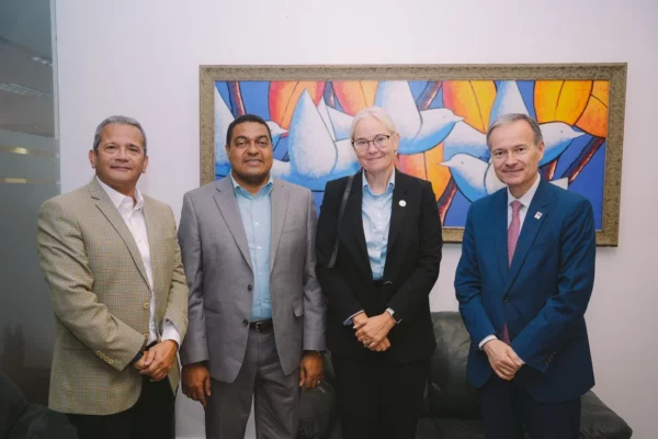 Desde la izquierda, Juan Vila, José P. Monegro, Petra Sörling y Raúl Calin.