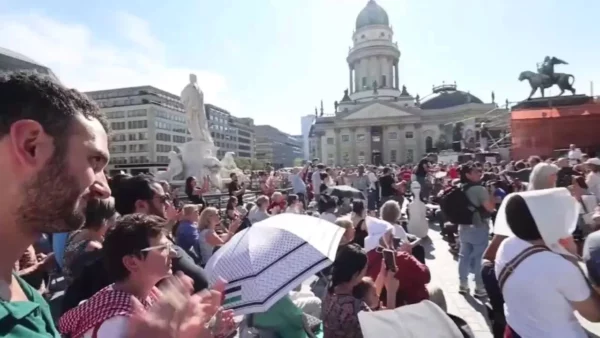 VIDEO-cientos-personas-asisten-conciertofgfg