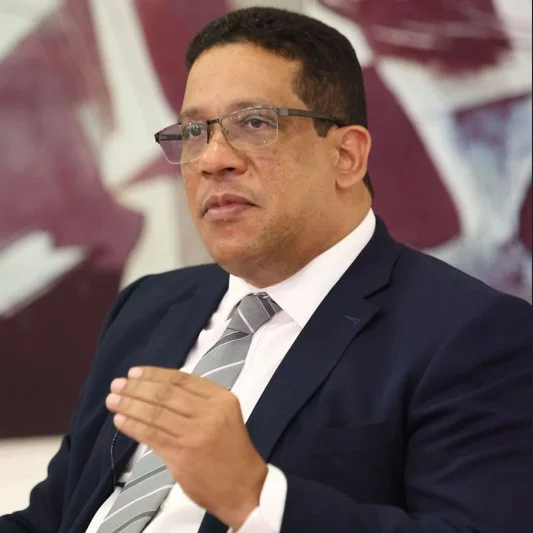 aLMUERZO SENASA CONTRATACIONES
