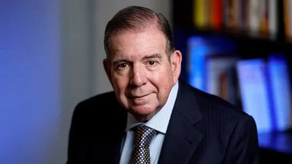 Edmundo González Urrutia