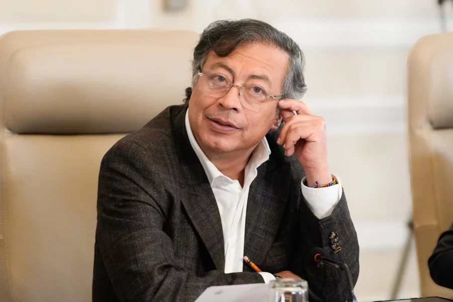 gustavo petro