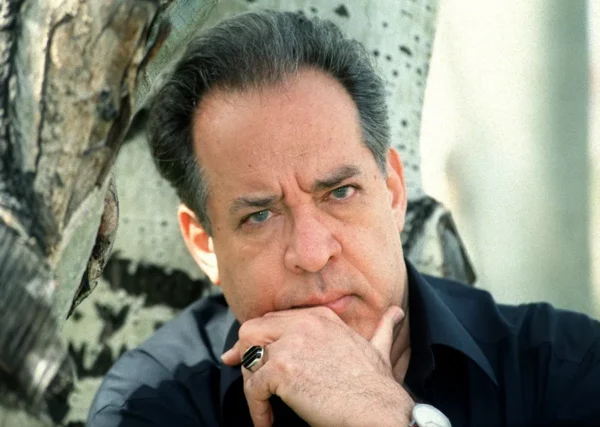 Roberto Cazorla poeta cubano.