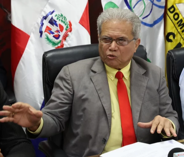 Waldo Ariel Suero, presidente del Colegio Médico, explicó que emitir opinión sobre la situación de Senasa en estos momentos sería una improvisación. Insta a esperar resultados de auditoría. José de León.