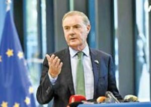 David O’Sullivan, enviado por el bloque para las sanciones.