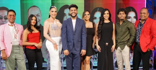 Luinny Corporán,  que tiene una comunidad  digital de millones de seguidores que respaldan cada una de sus iniciativas, presentó a todos los talentos que entran a su empresa.