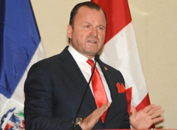 Entre los productos más demandados por los canadienses se encuentra el oro.