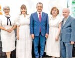 Hilda Peguero, Yanira Fondeur de Hernández, magistrado  Román Jáquez Liranzo, Francia de Pérez y don Ellis Pérez.
