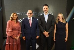 Santa Méndez, Edgar Del Toro, Gustavo Turquia e Iderlyn Soto.