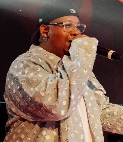 El cantante   Jabriell. .