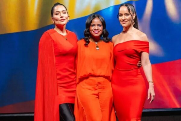 La cantante Tueska, Millizen Uribe y Sandra Palmet, invitadas de Migrantes.