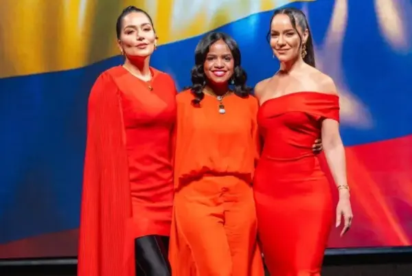La cantante Tueska, Millizen Uribe y Sandra Palmet, invitadas de Migrantes.