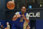 Los Guerreros de Golden State hicieron oficial ayer la contratación de Al Horford.