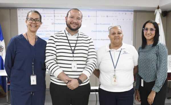 Los ganadores de la Comisión de Integridad.