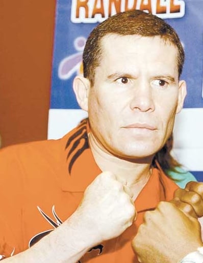 Julio César Chávez, cree que su hijo Junior, es inocente.