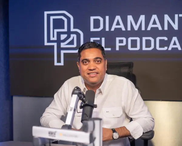 Kelvin Cruz, ministro de Deportes.