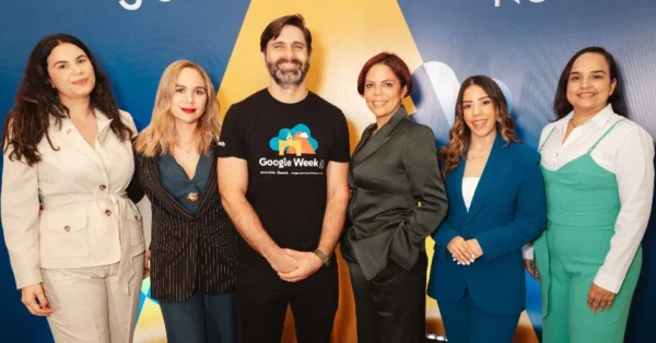 Pierina Díez, Juliet Bosch, Alejandro Robles, Yahaira Batista, Andreina Mercedes y  Gisell Ferreira.