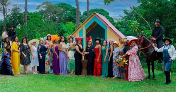 Parte de las participantes que se dan cita cada año.