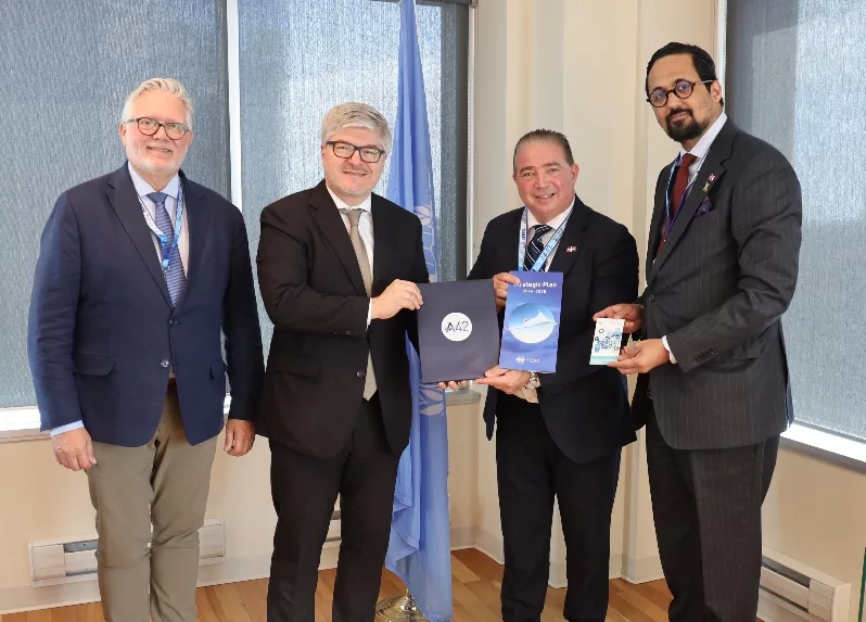 Christopher Barks, Juan Carlos Salazar, Héctor Porcella y Bartolomé Pujals.