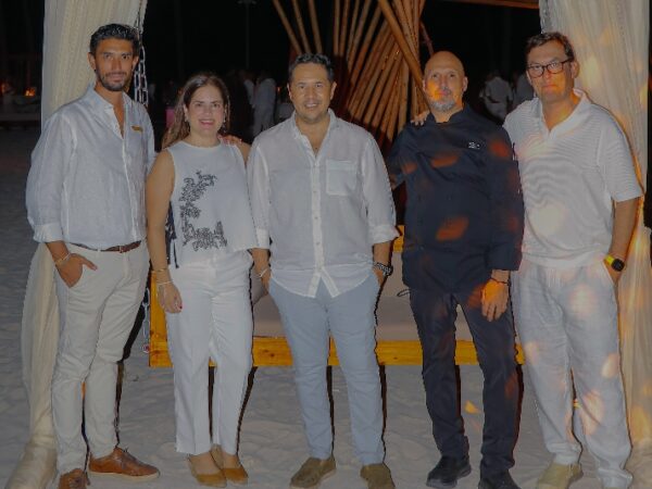 José María Boils, Paula Forero, Mynor Espinoza, Miguel Astudillo y Javier Lobatón Sopeña.