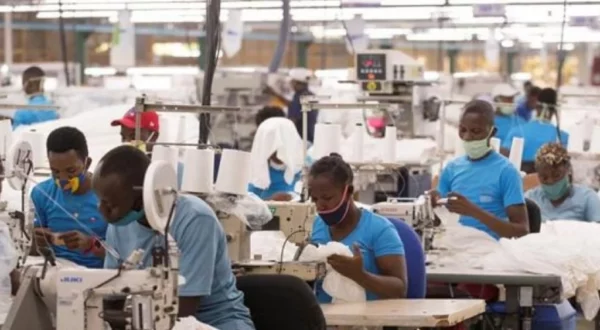 La mayoría de los haitianos que laboran en Codevi residen en el poblado de  Juana Méndez.