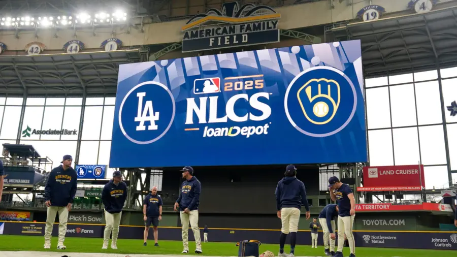 Dodgers-Milwaukee