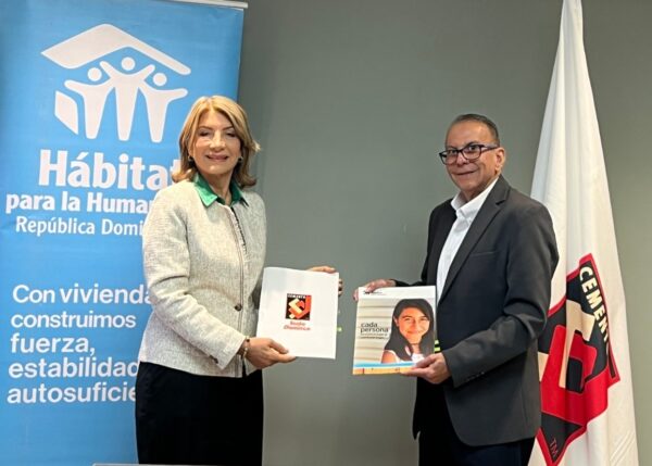 Hábitat para la Humanidad República Dominicana y Cementos Santo Domingo