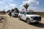 Vehículos del Comité Internacional de la Cruz Roja (CICR) en Gaza, en una imagen de archivo.
