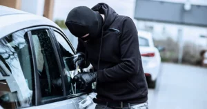 Los dueños de vehículos deben estar alerta para no perder sus medios de transporte