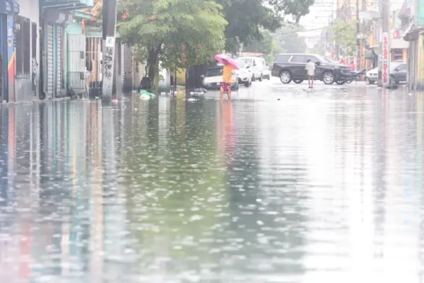 COE emite alerta roja para San José de Ocoa por acumulados de lluvias y presas operan bajo vigilancia.