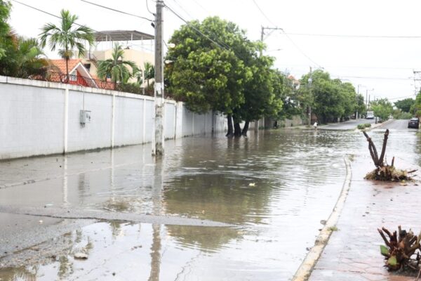 lluvias-drenaje -Melissa