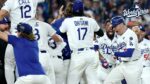 Jugadores de los Dodgers celebran