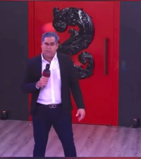 Juan Carlos Pichardo imitando a Don Francisco