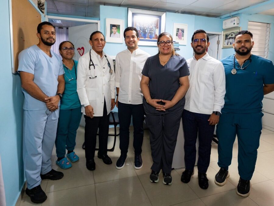 omar fernadez clinica Cruz