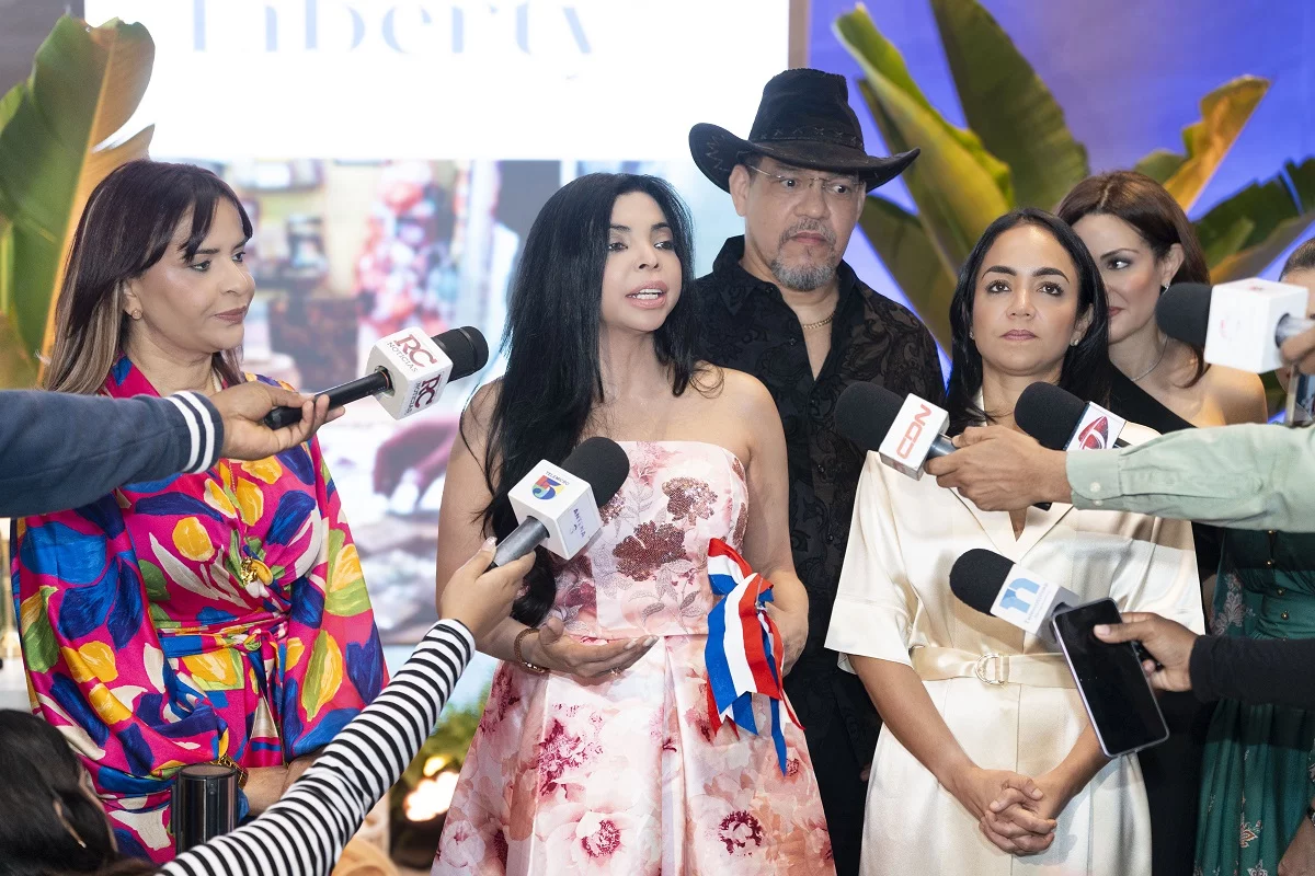 Pasarela de vida y esperanza: RD Fashion Week promueve inclusión y resiliencia