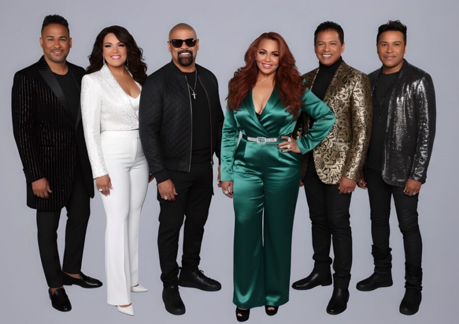 Ellos componen  un equipo integrado por  Tony Morales, Alexa Ramírez, Franklin Rivers, Irisneyda Santos y Rubén Ariel.